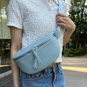 인조가죽 크로스 허리색 힙색가방 출퇴근 보조백 (WFFFGUB)