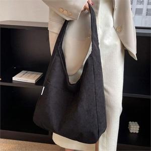 [라일리] Rly 데일리 코듀로이 여자 숄더백 블랙 가방 토트백