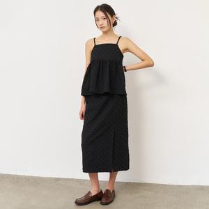 WOMAN 텍스처드 버블 슬리브리스 블라우스 [BLACK] / WBE2L03526