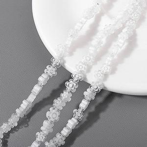 비즈아이 [4925-09]베네치아 꽃 6mm 올화이트 ,반줄(약39개)