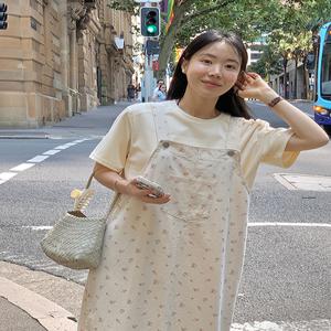 베리요거트 플라워 멜빵 원피스 (one color)