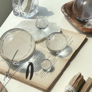 bookaz 유리 구슬 촬영소품 크리스탈 볼 수정 투명 문진 유리오브제 3cm/4cm/6cm