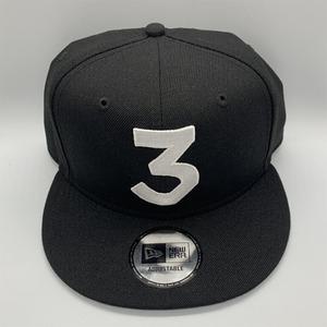 [관부가세포함] 찬스 더 래퍼 '3' 로고 9FIFTY 조절 가능한 스냅백 뉴 에라 캡 - 블랙