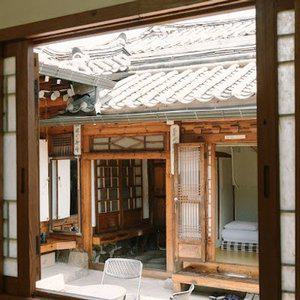 [서울특별시] 북촌 에밀 한옥 게스트하우스(서울특별시숙소/종로숙소/종로북촌 에밀 한옥 게스트하우스)