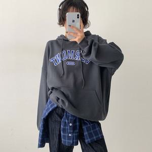 여자 박시후드티 자수 캥거루 루즈핏 무채색 맨투맨