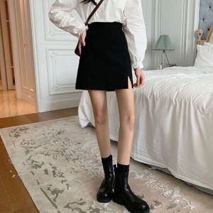 블랙 미니스커트 짧은 치마 정장 소개팅룩 20대