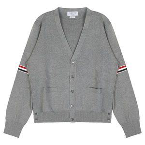 [톰브라운]23FW  밀라노 스티치 암밴드 가디건 그레이 MKC310A Y3007 055 55093055