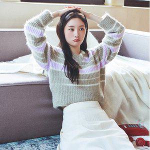 [온앤온](광주신세계)[정채연 착용] 헤어리 스트라이프 풀오버 NEK4WPB34