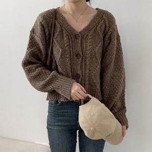 여자 와플 케이블 버튼 브이니트 톤다운 가디건