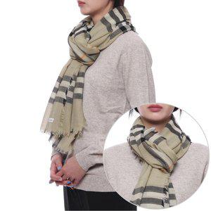 [부산점][버버리][버버리] 24FW 여성 체크 프린트 울 머플러 (8090724 LIGHT SAGE W 24F)