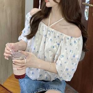 [오노마] ONM 세로자수 튤립패턴 블라우스 크롭 밑단밴딩 오프숄더