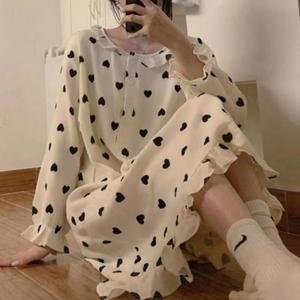 홈캉스 잠옷 블랙하트 홈웨어 파자마 (3n8uy)