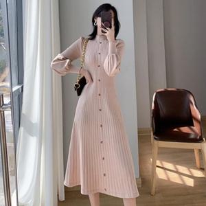 [다잇템] 여성 폴라넥 스웨터 벌룬 에이라인 세로줄 롱 원피스