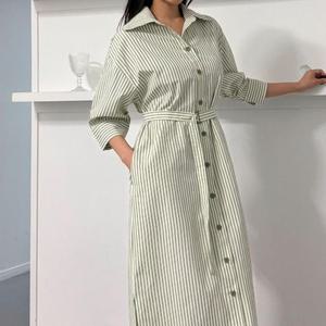 여성 스트라이프 7부소매 벨티드 단추 롱 원피스