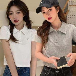 [오노마] ONM 여성 크롭 기장 귀여운 하트 패치 슬림 카라 반팔티