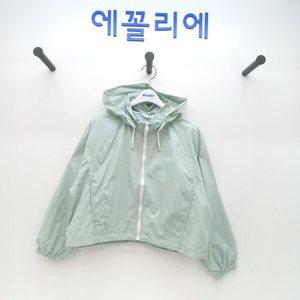 [에꼴리에]라글란 크롭 후드 점퍼(23B0152_MT)