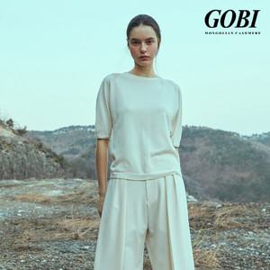 [런칭가 199000원] 고비(GOBI) 실크 캐시미어 백버튼 풀오버
