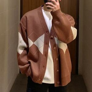[라일리] Rly 오버핏 브이넥 가디건 가을 초겨울 다이아 패턴 심플