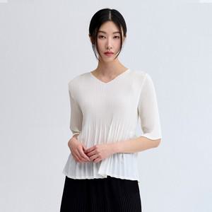 V넥 숏 슬리브 플레어 티셔츠_EPTSM325010