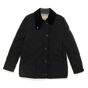 [명품] BURBERRY 24FW 다이아몬드 퀼팅 반 자켓 8021751