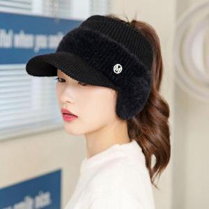 보온 모자 니트 챙 벙거지 귀도리 레터링 선물 겨울