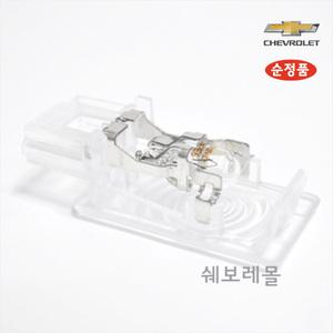 쉐보레 순정품 스파크 트렁크 램프 13503059