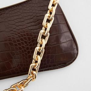 ZARA 자라 여성 악어패턴 가방 체인 심플 바게트백 데일리 숄더백