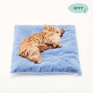 [아르르] 꿀잠이불 M사이즈 택1 강아지 고양이 쿠션 쿨매트 반려견 반려묘 방석
