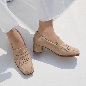 천연소가죽 엣티 스퀘어토 로퍼형 펌프스 4.5cm