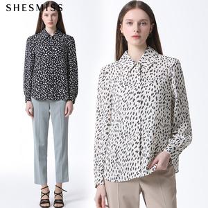 [쉬즈미스(SHESMISS)] 백 카라 포인트 레오파드 셔츠 (택가격: 168000원)