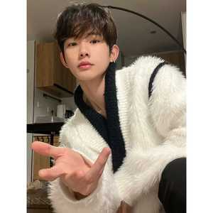 남자 퍼니트 오버핏 딥브이넥 브이넥 배색 니트 스웨터 뽀글이