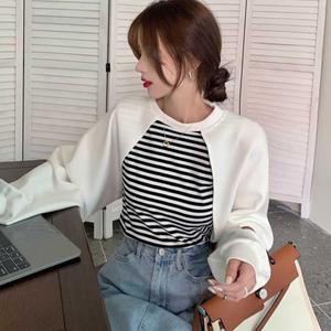 여자 직장인 룩 청바지 코디 데일리 볼레로