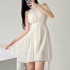 [옷자락]여자 쉬폰 홀터넥 민소매 셔링 플레어 블라우스 원피스_P345374314