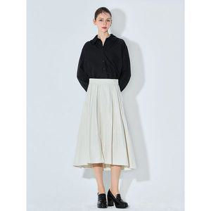 [하프클럽/쉬즈미스]풀하우스 백 밴딩 플레어 스커트 (택가격 228000원)