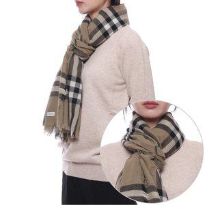 [부산점][버버리][버버리] 24FW 여성 체크 프린트 울 머플러 (8090725 LINDEN W 24F)