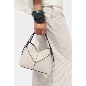 [국내배송]자라 ZARA 콘트라스트 캔버스 미니 토트백871629