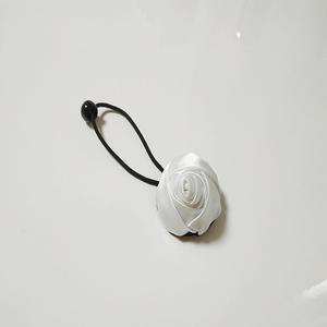코사지 까멜리아 플라워 장식 머리끈 헤어끈