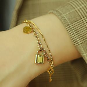 [핑크선물포장 쇼핑백] Savanna Surgical Steel Bracelet / 서지컬(써지컬) 팔찌