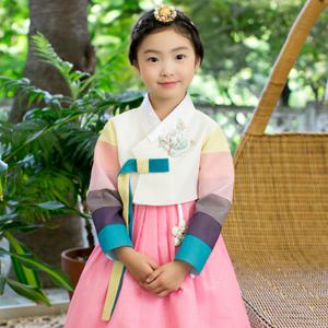 WN1069 시아나래 여아한복