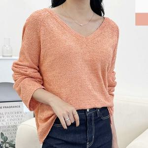 [오노마] ONM 여성 브이넥 간절기 부클 니트티 1P 데일리 스웨터