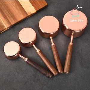 계량스푼 4Pcs 로즈 측정 컵 호두와 숟가락 나무 손잡이 도금 구리 국자 주방 베이킹