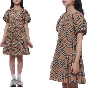 [부산점][버버리][버버리] 24SS 플리츠 체크 원피스 (8078340 ARCHIVE BEIGE 24S)