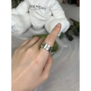 [정품] [10MM] 구찌 X 아디다스 트레포일 GG 로고 인그레이빙 스털링 와이드 반지 SILVER 702766 J8400 072