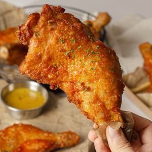 [품질보장][편의점_조각치킨]자이언트통다리 1.05kg(5조각) VS. 편의점 4,500원/조각