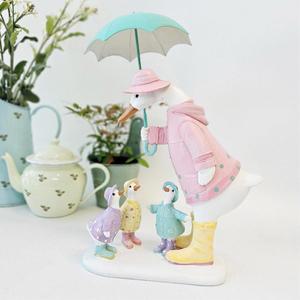 마당 화단 정원인형 우산쓴 오리장식품 옥상 귀여운소품 조각상