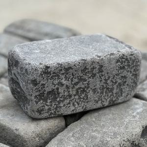 현무암 담장석(30-15-15cm) 벽돌 자갈 디딤석 디딤돌