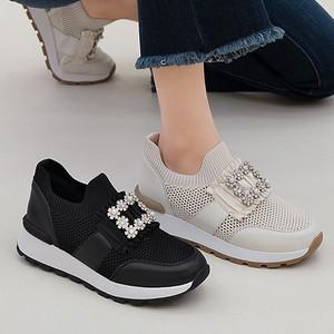 (천연소가죽) 바람솔솔 니트망사 큐빅 슬립온 단화 4cm