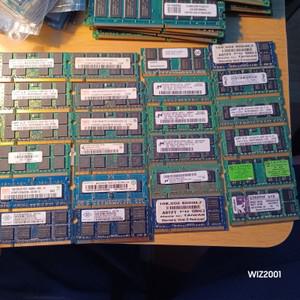 LOT OF 24 MIXED 삼성 하이닉스 마이크론 Etc. DDR2 1GB 메모리 SODIMM 노트북 RA