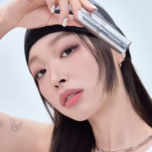 어바웃톤 블러 래스팅 스틱 프라이머 10g