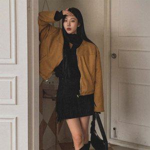 [기타]라운드넥 허리스토퍼 리버서블 크롭 스웨이드 누빔 숏자켓